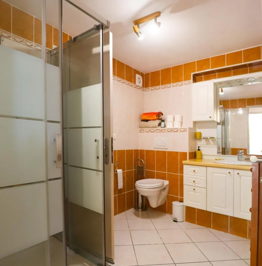Villa 7 Guests At 10 Min From The Beach - Frejus