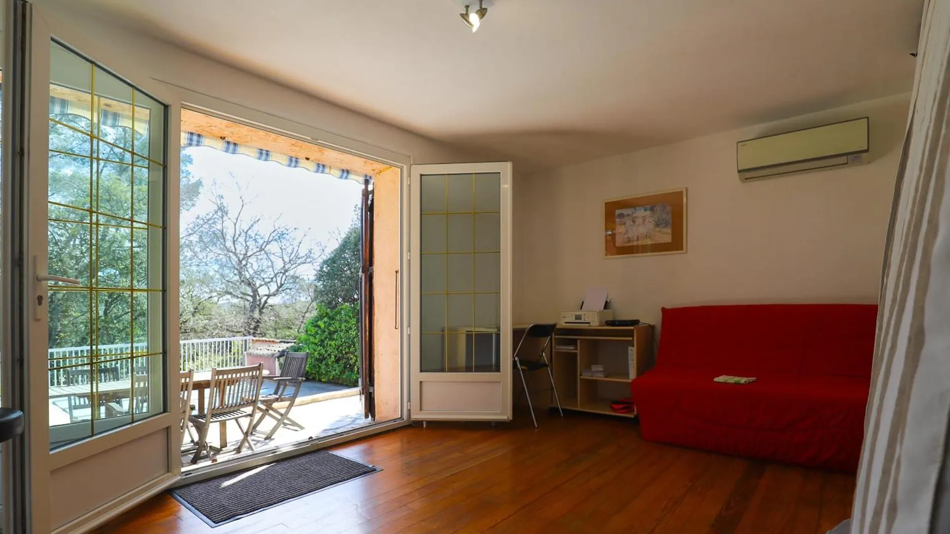 Villa 7 Guests At 10 Min From The Beach - Frejus