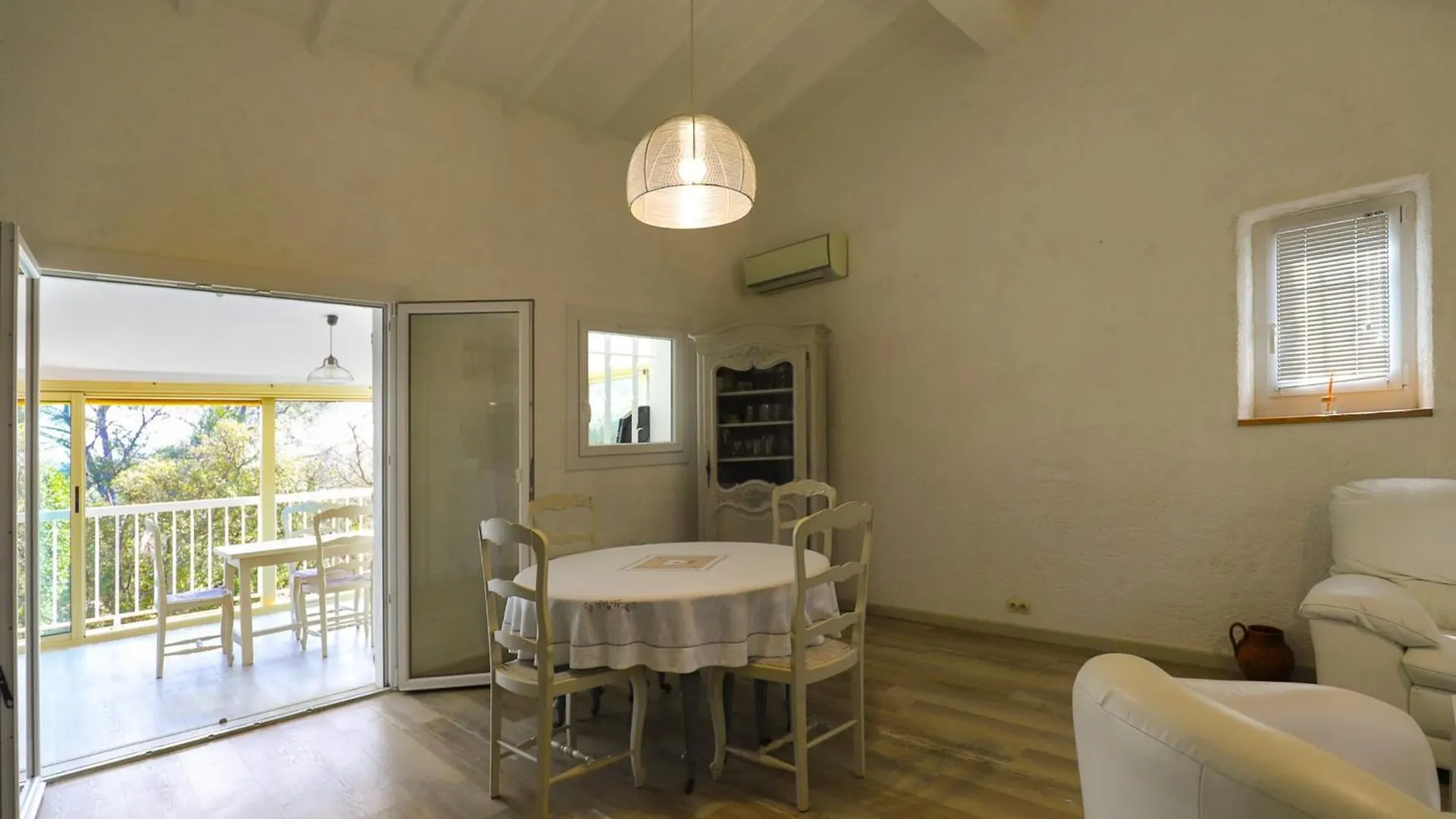 Villa 7 Guests At 10 Min From The Beach - Frejus 0*,